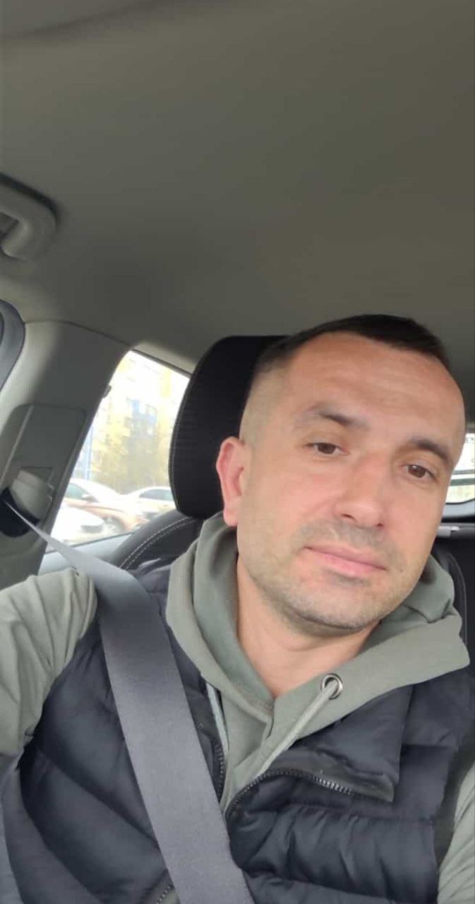Виктор